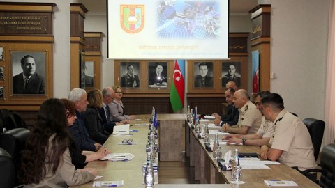 NATO-nun ekspertləri Milli Müdafiə Universitetində - FOTOLAR
