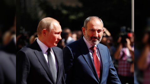 Putin və Paşinyan telefonla danışdılar