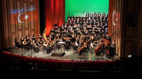 Türkiyədə Üzeyir Hacıbəyovun 140 illiyi münasibətilə KONSERT