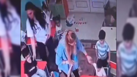 "Zərbə təkcə uşağın başına yox, onun dünyasına dəyir"
