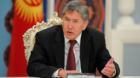 Atambayev barədə həbs qərarı verildi