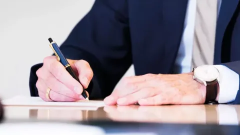 İcra başçısına yeni müavin TƏYİN EDİLDİ