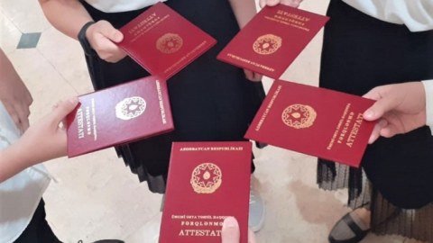 Fərqlənmə attestatı alan məzunlarının sayına görə birinci olan ŞƏHƏR