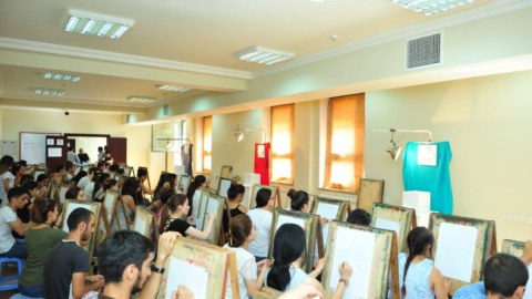 Kolleclərin&nbsp;qabiliyyət tələb edən ixtisaslarına qeydiyyat BAŞLADI
