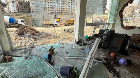 "Melissa Group"un vətəndaşın başına uçurduğu ev SÖKÜLÜR