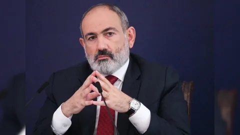 Paşinyan Azərbaycanı təbrik etdi