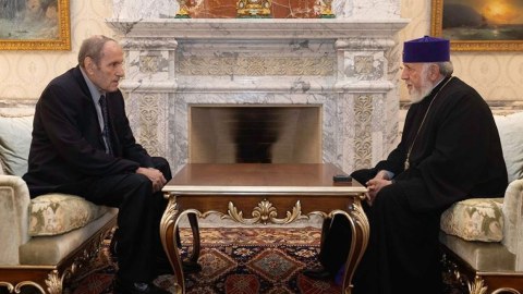 Ter-Petrosyan II Qaregini dəstəklədi - Paşinyana qarşı çıxdı