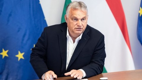 Sanksiya siyasəti&nbsp;iflasa uğrayıb - Orban