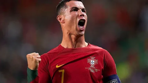 Ronaldo rekordunu yenilədi