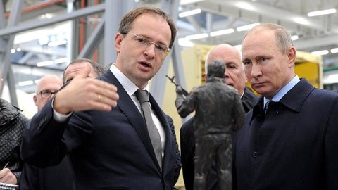 Azərbaycana dil uzadan Putinin köməkçisi əslində KİMDİR...