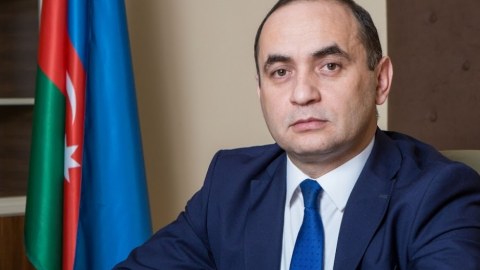 Cəmiyyət müəllimə həddindən artıq yüklənib - Deputat