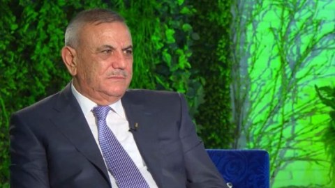 “Bayquş və qarovulçu”