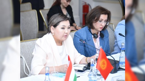 Türkdilli qadın liderlər platformasının yaradılması təklif olundu
