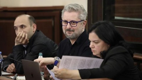 Gürcüstanda daha bir müxalifət lideri həbs edildi