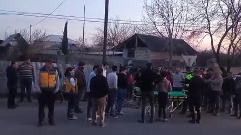 38 yaşlı piyadanı maşın vurub ÖLDÜRDÜ