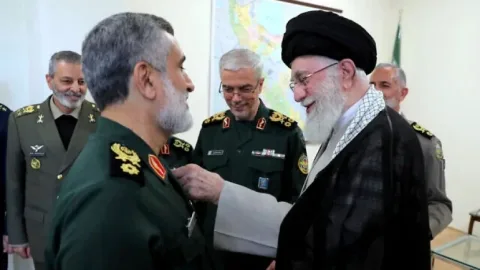 SEPAH İsrailin öldürdüyü&nbsp;yüksək rütbəli komandirlərin adlarını AÇIQLADI