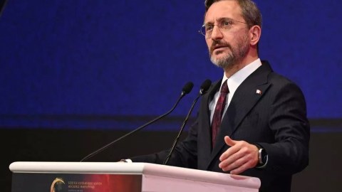 Fahrettin Altun Azərbaycanı təbrik etdi
