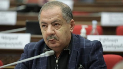 Müxalifətçi deputat Paşinyana qarşı aksiyadan imtina etdi