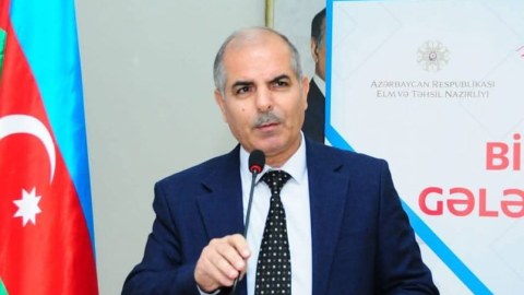 Məktəb direktoru vəfat etdi