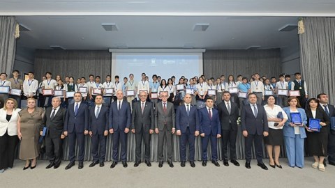 &ldquo;BilBacar&rdquo; müsabiqəsinin qalibləri mükafatlandırıldı&nbsp;- Fotolar