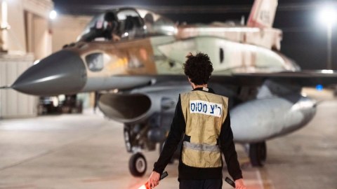 İran İsrailin F-35-ni vurdu