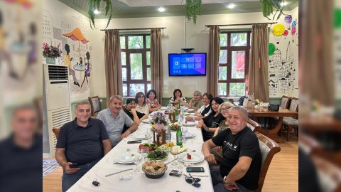 Qaraçanta məktəbinin şagirdləri 37 ildən sonra bir arada - FOTO