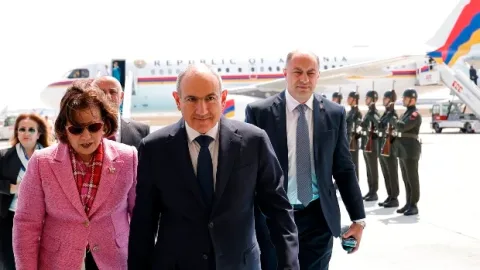 Moskva Paşinyandan inciyib: niyə Minskə yox, İstanbula gedir...