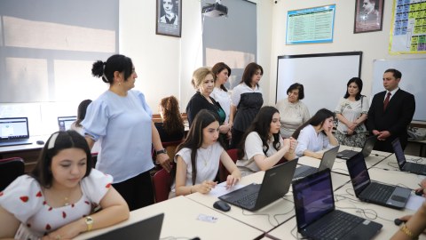 Jurnalistlər imtahanın gedişini izlədilər - FOTO