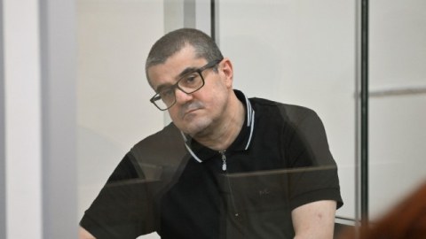Cəbhədən uzaq şəhərlərin bombalanması əmrini onlar veribmiş