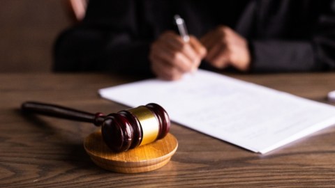 Naxçıvanda Dövlət Xidmətinin sabiq rəisinə hökm oxundu