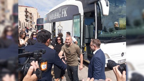 "Qarabağ"ın futbolçuları&nbsp;Şuşada sakinlərlə görüşdülər - FOTOLAR