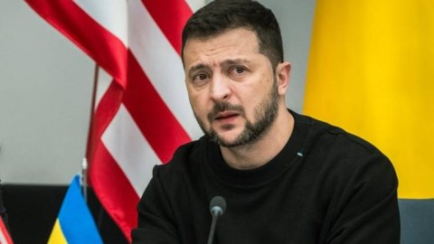 Dörd ölkənin nümayəndəsi Zelenski ilə bir masa arxasında oturmaq istəmədi