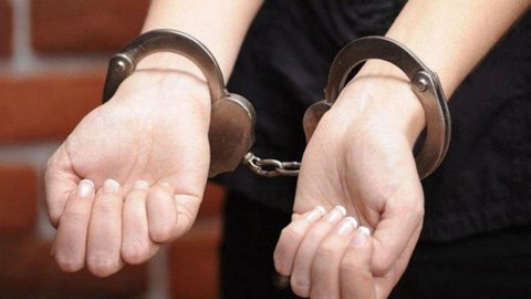 Sələmçi xanım məhkəmə zalında həbs olundu