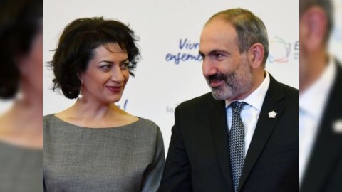 Paşinyanın arvadı Türkiyədə 100 min dollara dincəlib