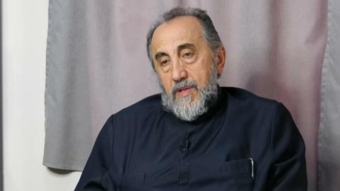 Paşinyan daha bir erməni keşişi cəzalandırır