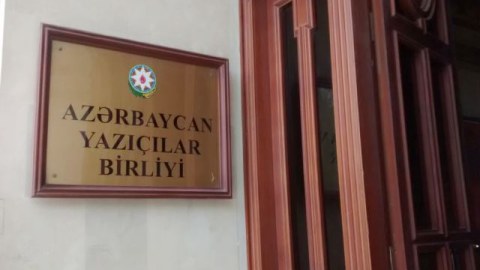 Yazıçılar Birliyindən öldürülən azərbaycanlılarla bağlı Rusiyaya müraciət&nbsp;