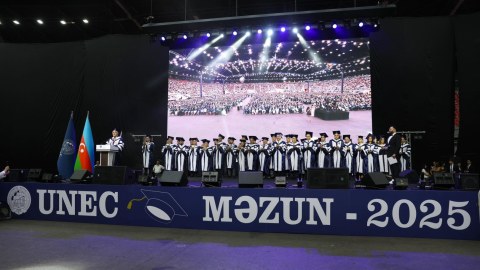 UNEC-dən 6 mindən çox tələbə məzun oldu - FOTO