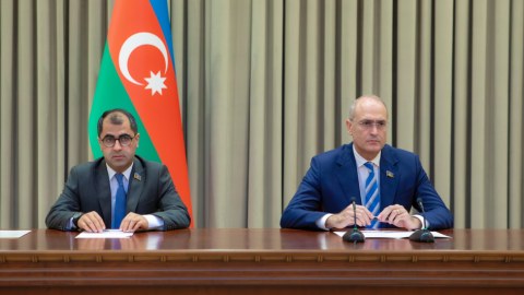 Ali Məclisin növbədənkənar sessiyası keçirildi - FOTO