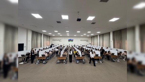 Təkrar sertifikatlaşdırma suallarında səhv aşkarlanmayıb - Nazirlik