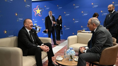 İlham Əliyevlə Paşinyanın görüşü GÖZLƏNİLİR