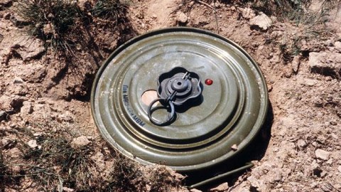 Qarabağda daha 16 tank, 43 piyada&nbsp;minası zərərsizləşdirildi