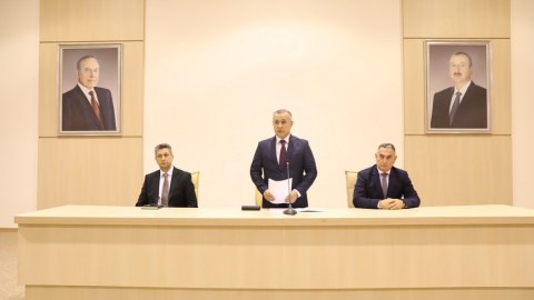Nazir yeni rektoru kollektivə təqdim etdi