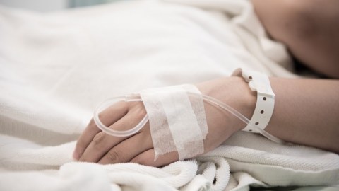 33 yaşlı qadın doğuş zamanı öldü