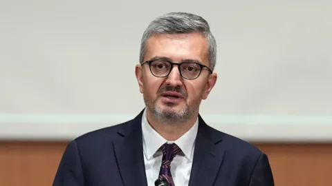 Ərdoğanın yüksək vəzifə verdiyi&nbsp;Burhanəddin Duran KİMDİR...