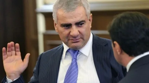 İrəvanda Samvel Karapetyanın daha bir adamı saxlanıldı