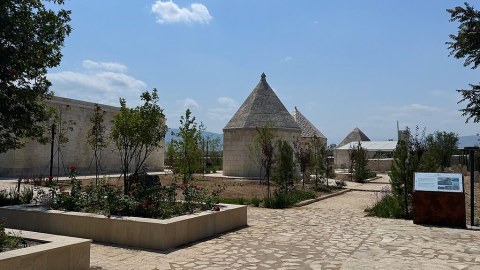 &ldquo;İmarət&rdquo;&nbsp;Kompleksi bu qurumun balansına verildi