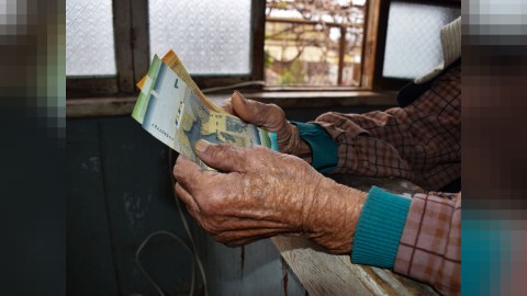Pensiyalar ÖDƏNİLDİ