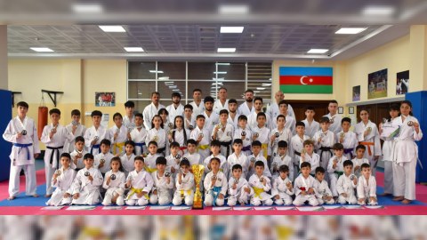 FHN-in idmanda uğur qazanmış əməkdaşları ilə görüş keçirilib