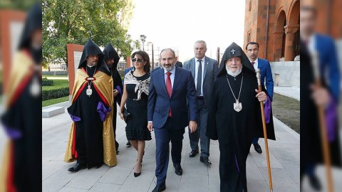 Paşinyan-kilsə qarşıdurması yeni mərhələyə qədəm qoyub