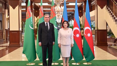 Berdiməhəmmədov Milli Məclisə gəldi&nbsp;-&nbsp;FOTOLAR